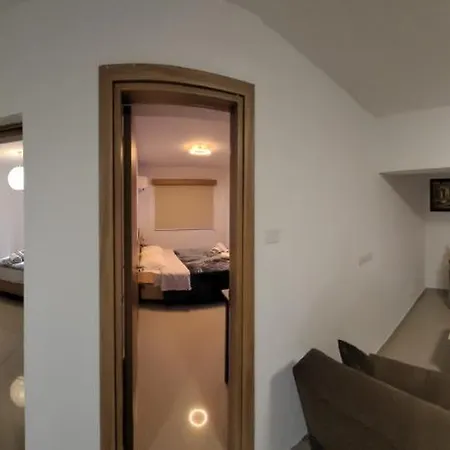 公寓 Palm Sea 17 拉纳卡